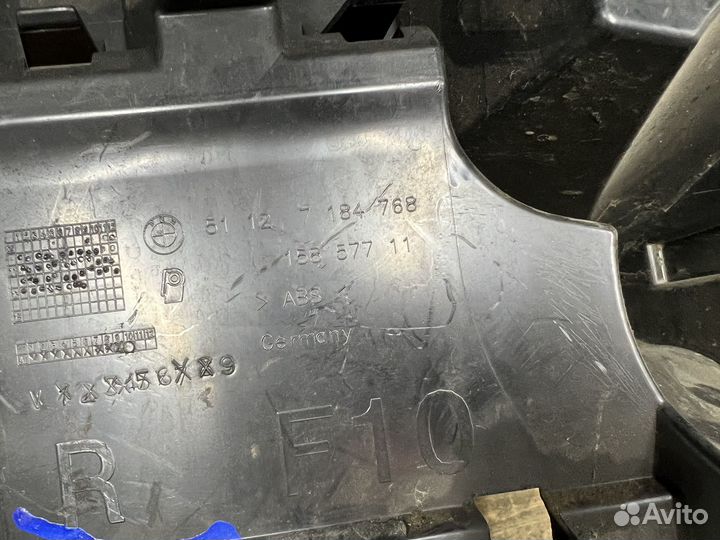 Кронштейн заднего бампера правый BMW F10