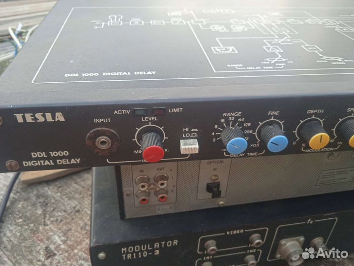 Ревербератор Tesla ddl 1000 digital delay