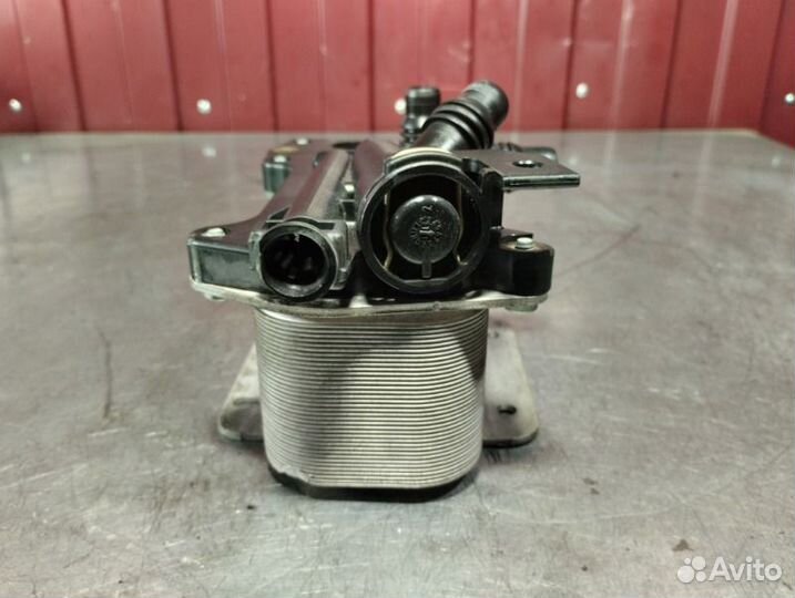 Радиатор масляный Bmw 5 Series F10 N20B20A 2011