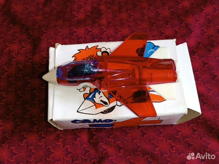 Игрушки модельки машинка самолёт автомобиль