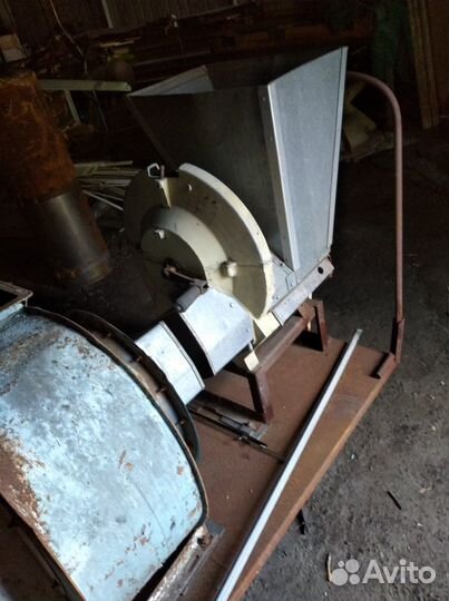 Измельчитель соломы и сена