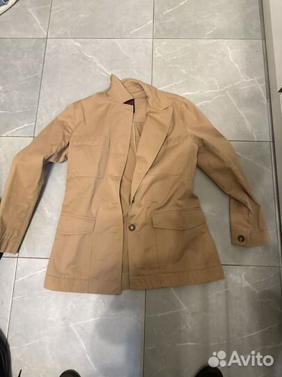 Костюм бренда «Stefanel»