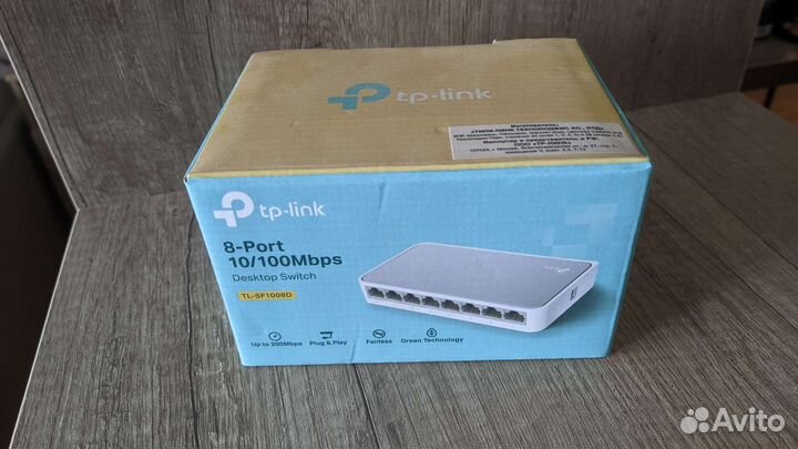 Настольный коммутатор с8портами 100Мбит/с