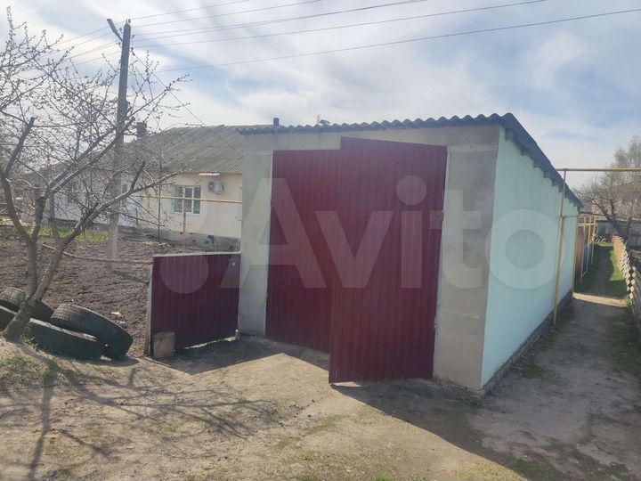 2-к. квартира, 60 м², 1/1 эт.