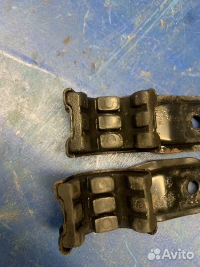 Кронштейны радиатора lexus gs300 147