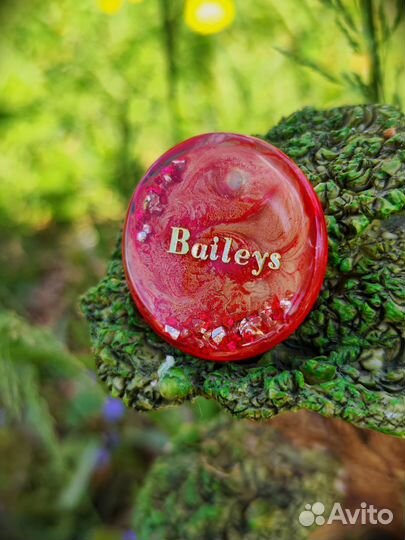 Адресник для собак из эпоксидной смолы