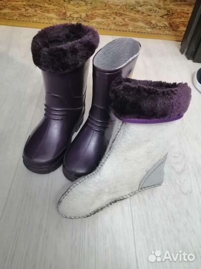 Детские резиновые сапоги на девочку