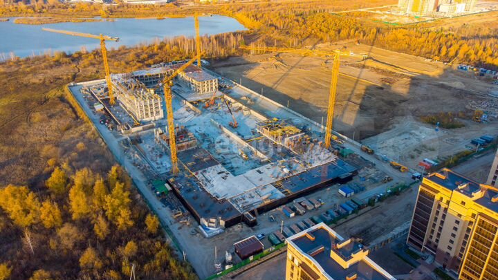 4-к. квартира, 139,5 м², 10/15 эт.