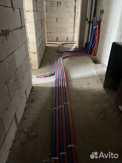 Слесарь сантехник