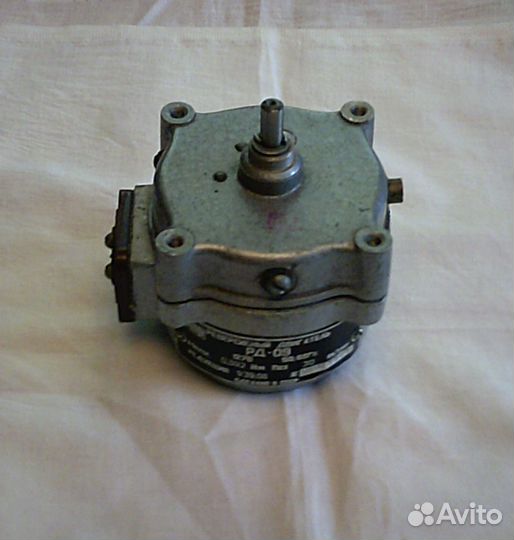 Реверсивный двигатель рд 09