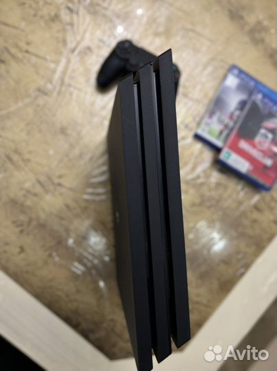 Sony PS4 PRO прошитая состояние идеал