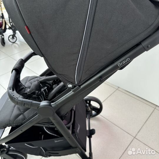 Прогулочная коляска Carrello Bravo 2023 Red Logo