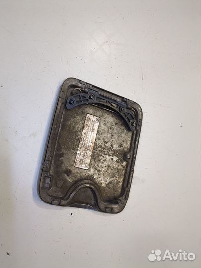 Лючок бензобака Volvo XC70, 2005