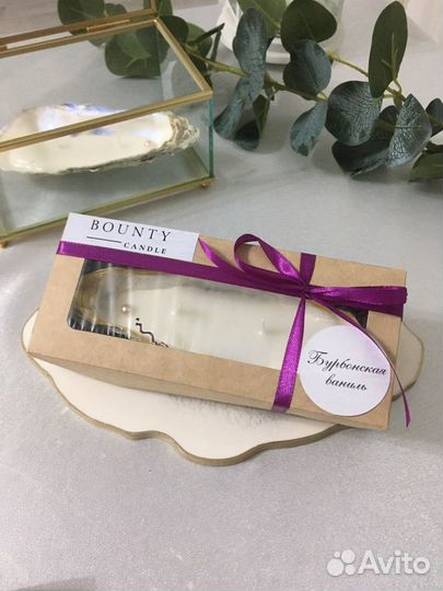 Свеча в устрице большая