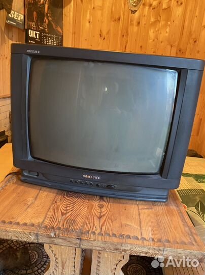 Телевизор samsung