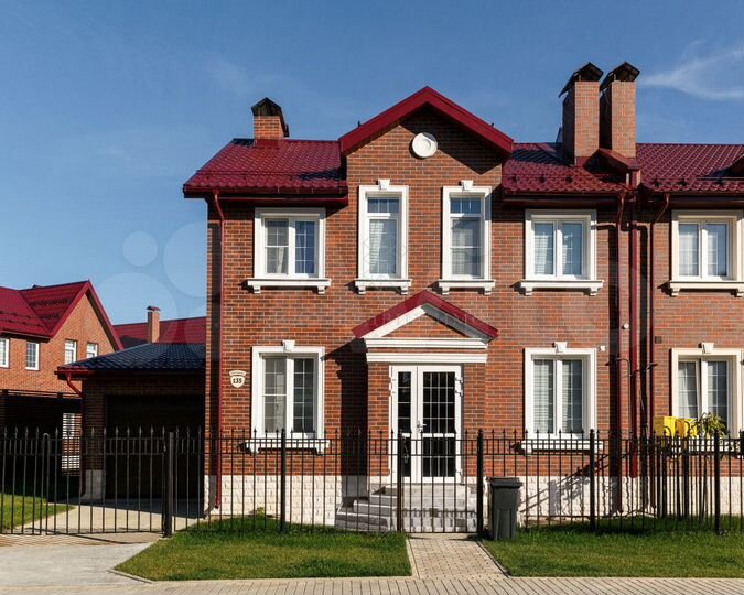 Коттедж 130 м² на участке 3 сот.