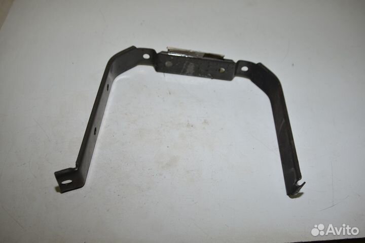 Хомут крепления бачка расширительного ваз