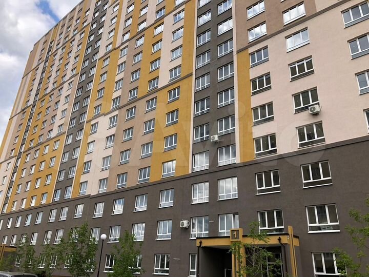 3-к. квартира, 81 м², 9/17 эт.