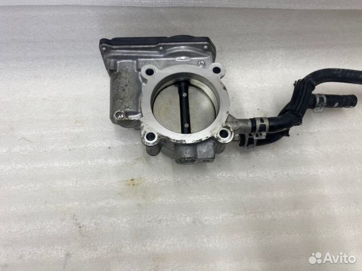 Дроссельная заслонка Toyota Camry V70 2arfe 2500CC