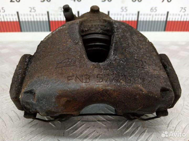 Суппорт передний правый для Opel Astra H 93176427