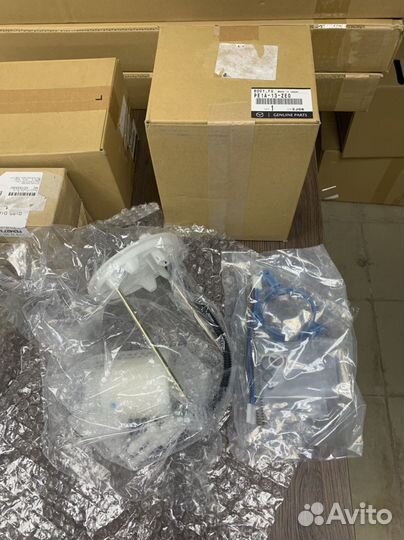 Фильтр топливный mazda cx 5 Pe1a13ze0