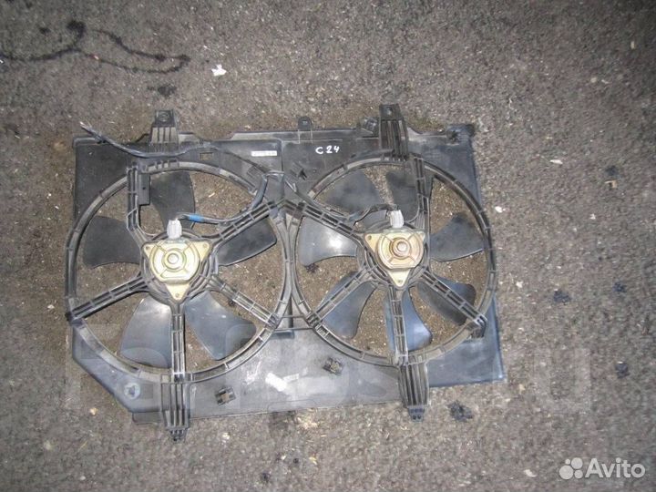 Диффузор радиатора Nissan Serena TC24 QR20DE