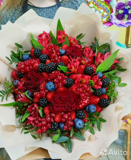 Клубничные букеты