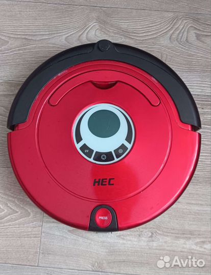 Робот пылесос HEC