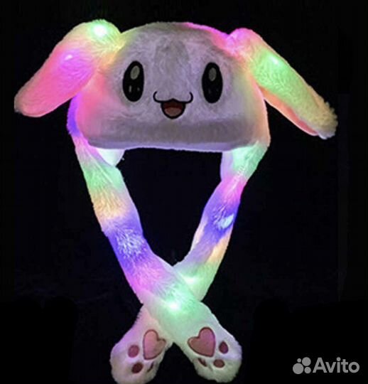 Шапка заяц с двигающимися ушками