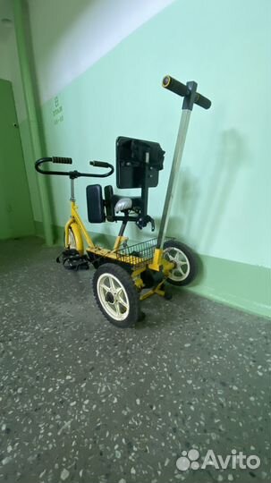 Трехколесный велосипед