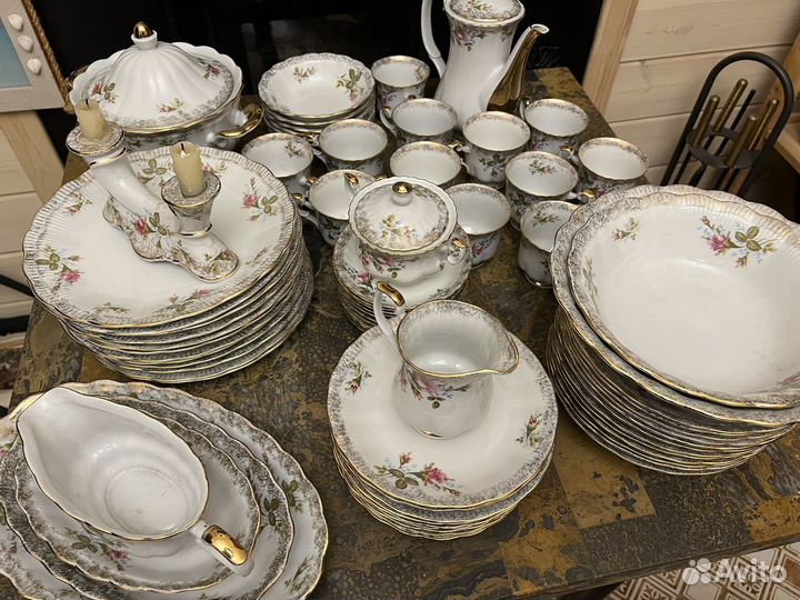 Чайно столовый сервиз на 12 персон