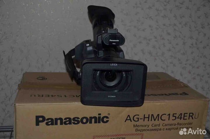 Видеокамера Panasonic AG-HMC154ER