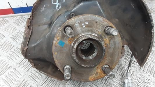 Ступица передняя правая toyota corolla E11 (83G49N