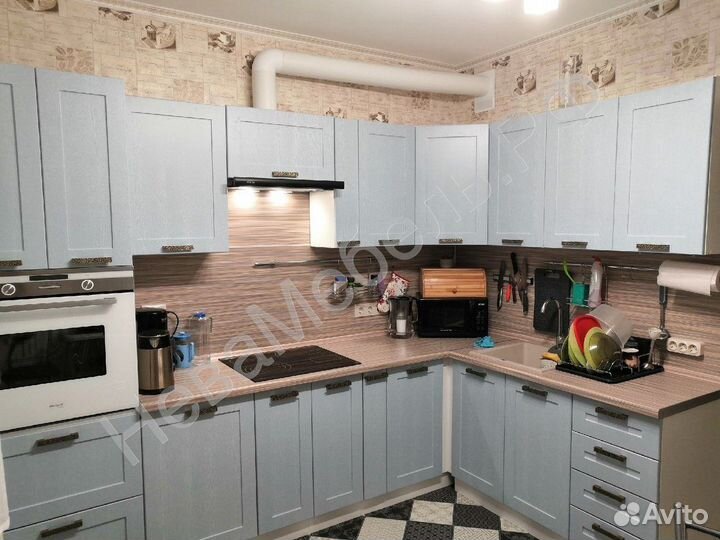 Кухня новая угловая