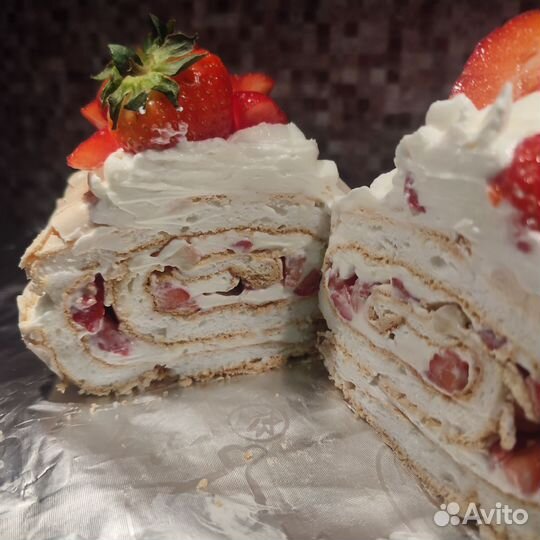 Меренговый рулет