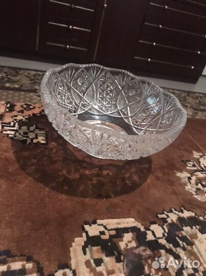 Вазы хрустальные