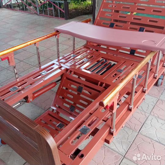 Кровать для лежачих больных