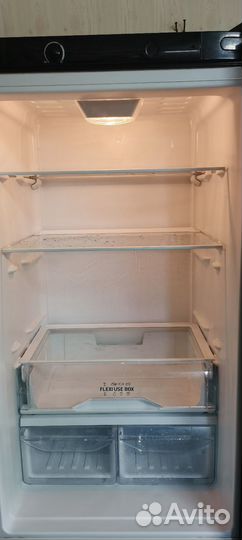 Холодильник indesit DS 4180B