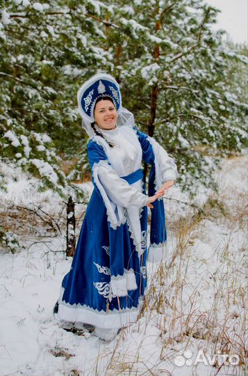 Поздравление деда мороза и снегурочки