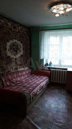 Комната 18 м² в 4-к., 4/5 эт.