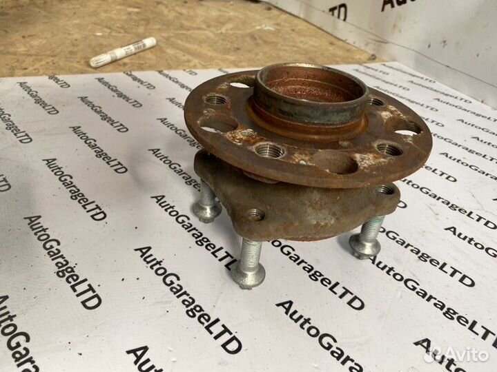 Ступица задняя Mercedes-Benz E-Class W213 63AMG