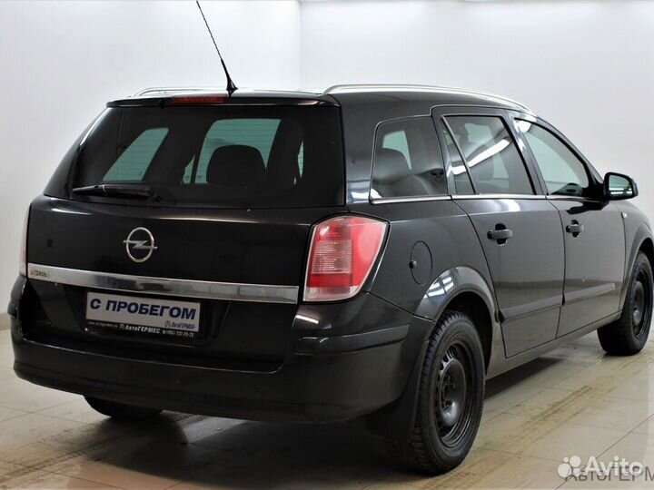 Opel Astra 1.8 МТ, 2014, 231 900 км