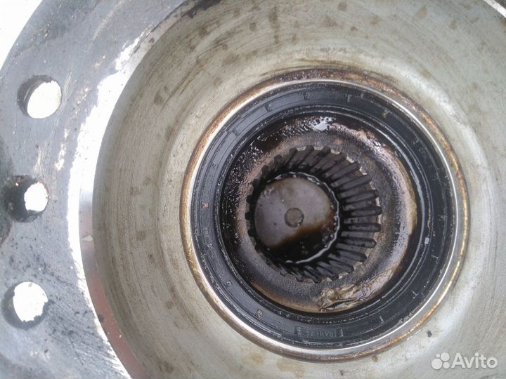 Крышка полуоси Scania 4