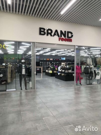 Продавец консультант магазин одежды