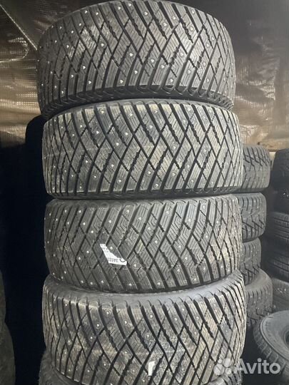 Goodyear Ultragrip Ice Arctic 245/45 R17