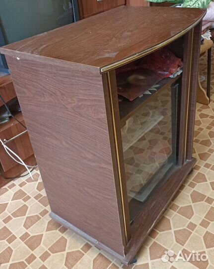 Тумба под тв