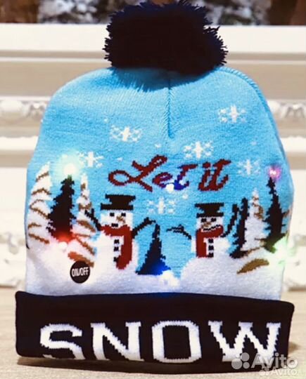 Шапка новогодняя со светодиодными лампочками