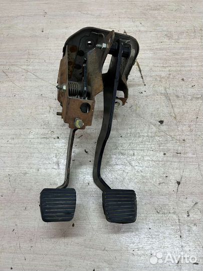 Педали Peugeot 206 1.1 МКПП