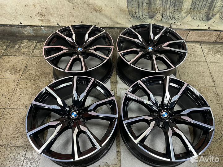 Оригинальные диски 755m BMW X7 G07 R22 разноширок
