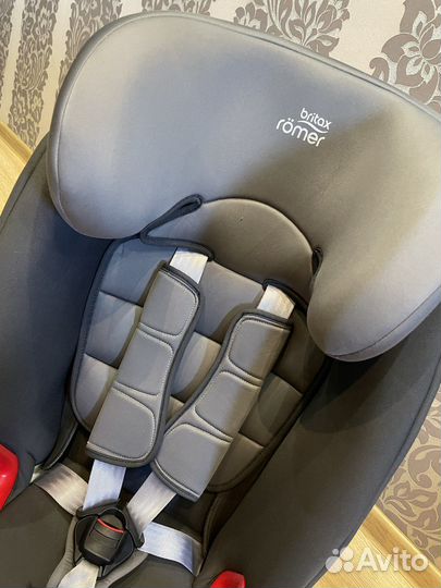 Автокресло britax romer advansafix III